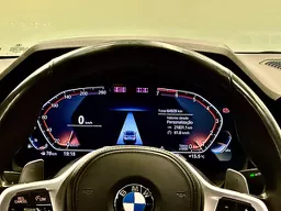 BMW 330i