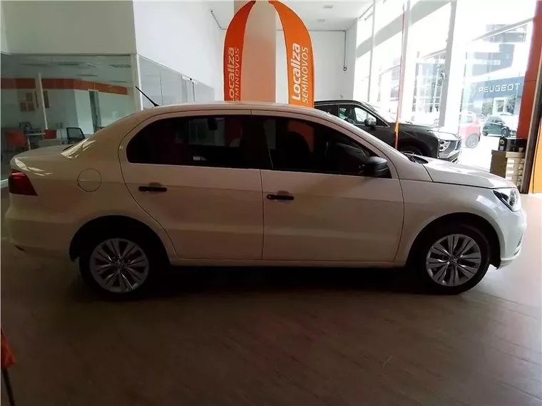 Volkswagen Voyage Branco 7