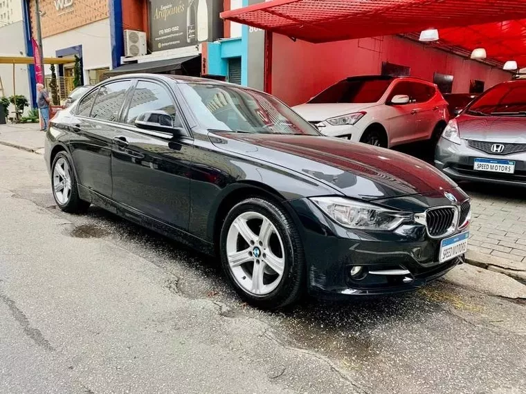 BMW 320i Preto 9