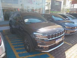 Jeep Commander