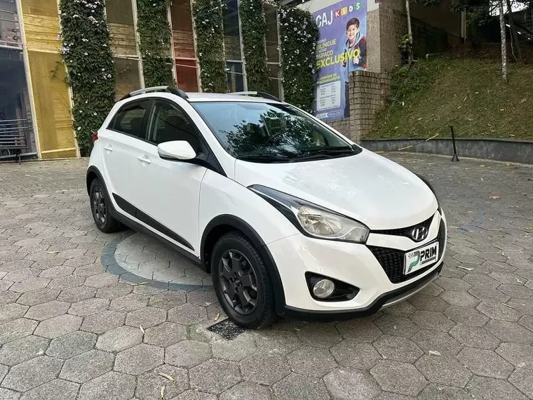 Hyundai HB20X Branco 6