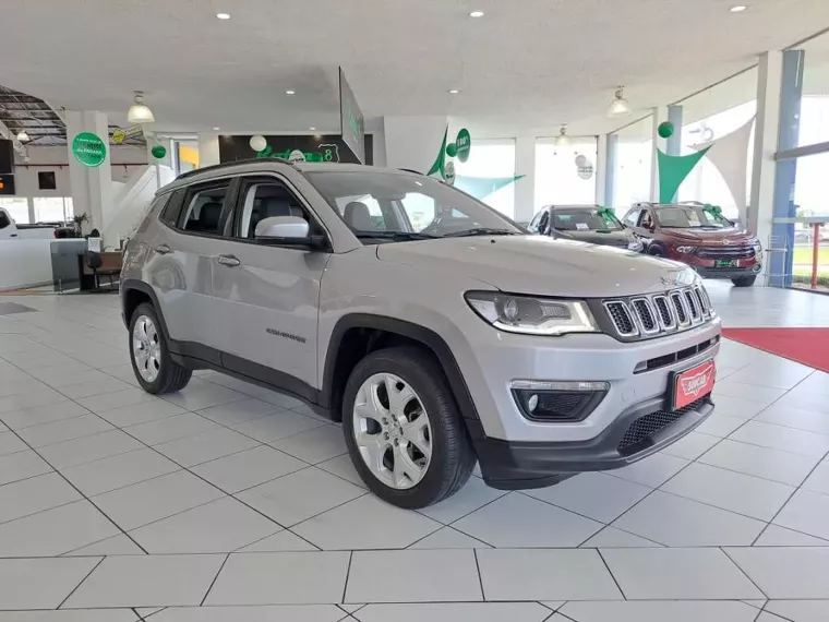 Jeep Compass Prata 15