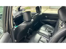Nissan Grand Livina