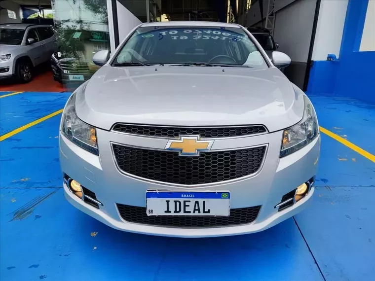 Chevrolet Cruze Prata 5