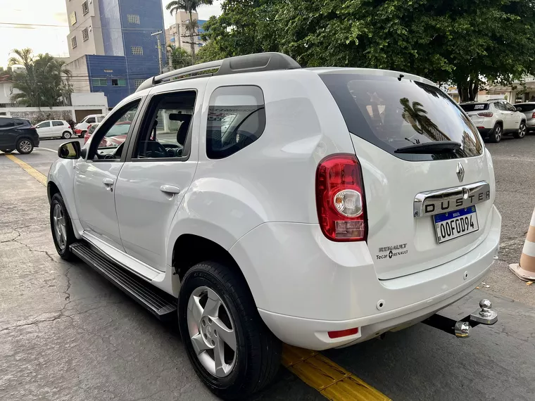 Renault Duster Branco 10