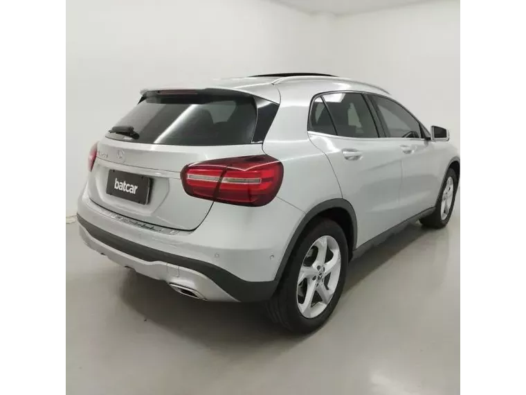 Mercedes-benz GLA 200 Prata 9