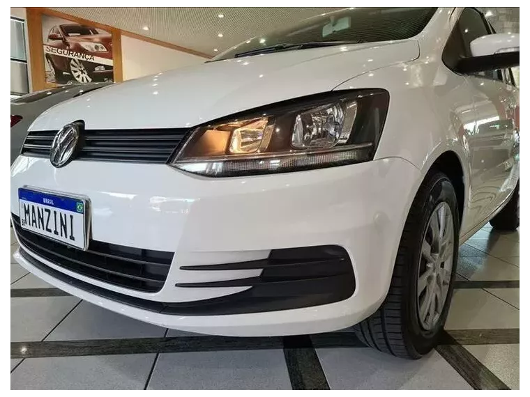 Volkswagen Fox Branco 5