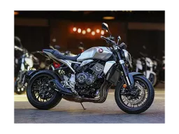 CB 1000