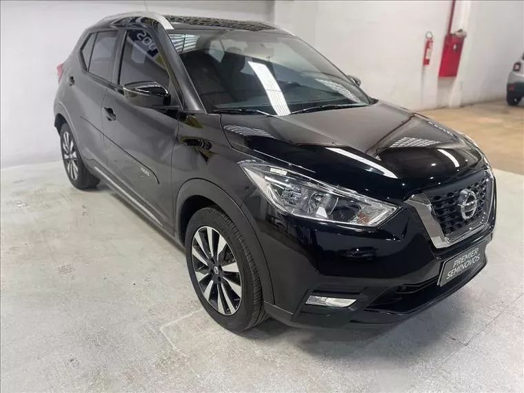 Nissan Kicks Preto 1