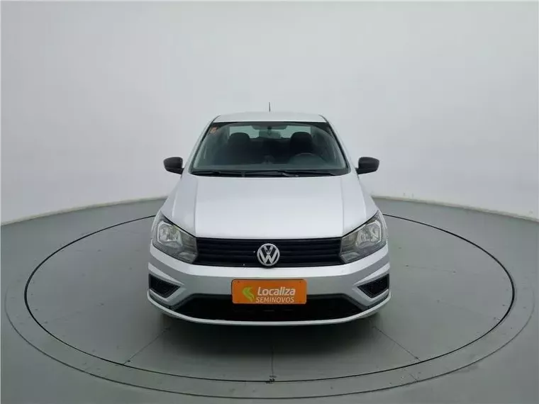 Volkswagen Voyage Prata 3