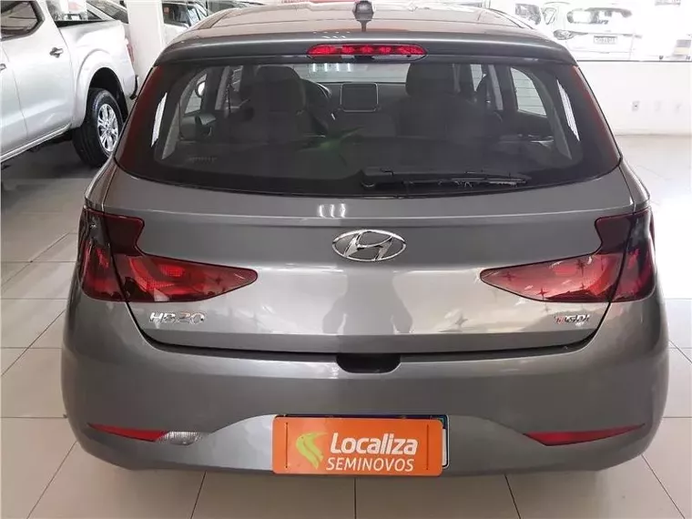 Hyundai HB20 Cinza 15