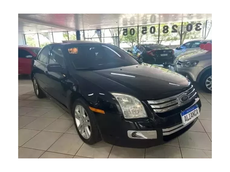 Ford Fusion Preto 1