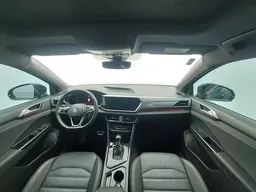 Volkswagen Taos