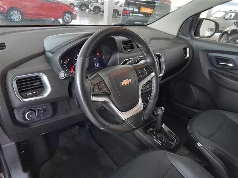 Chevrolet Spin Preto 14