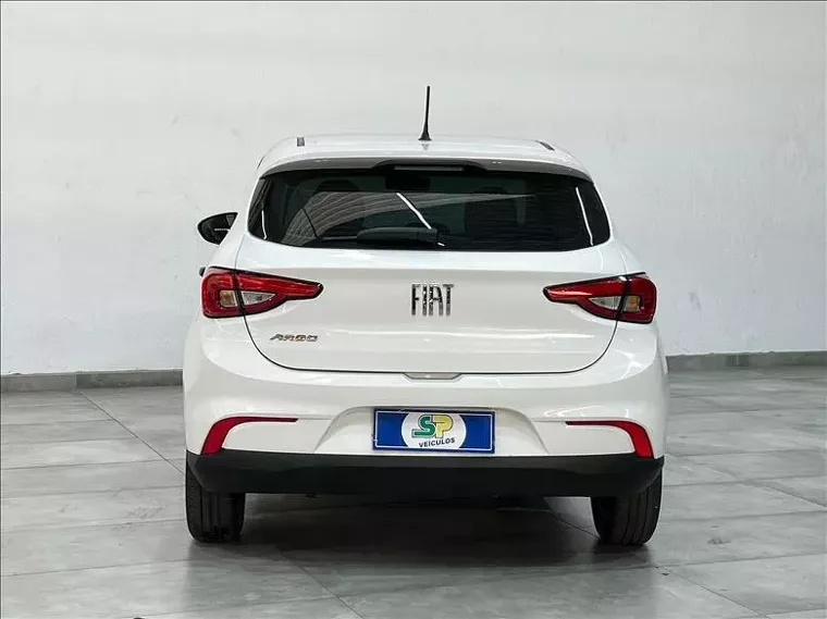 Fiat Argo Branco 7