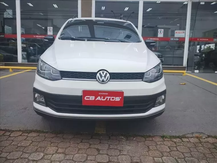 Volkswagen Fox Branco 6