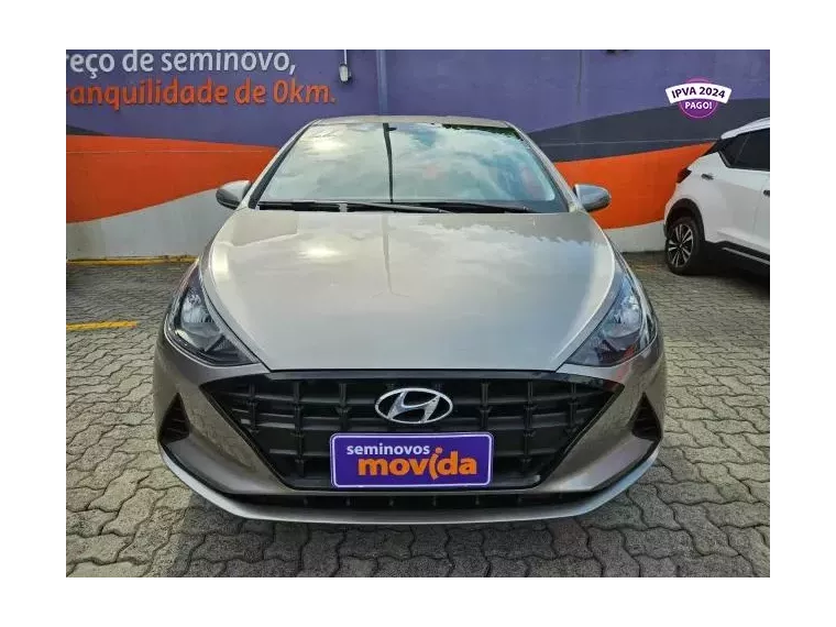 Hyundai HB20 Prata 3