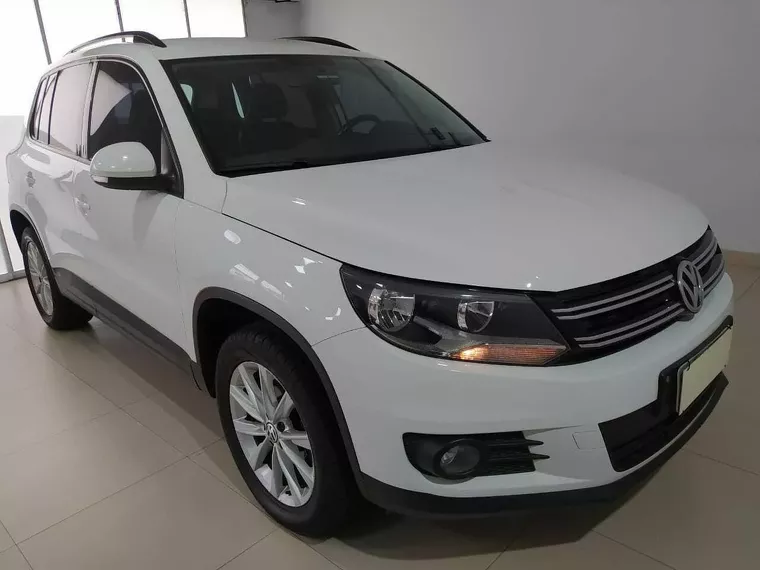 Volkswagen Tiguan Branco 13