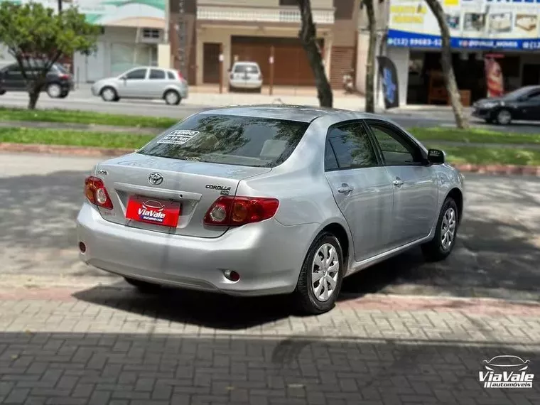 Toyota Corolla Prata 11