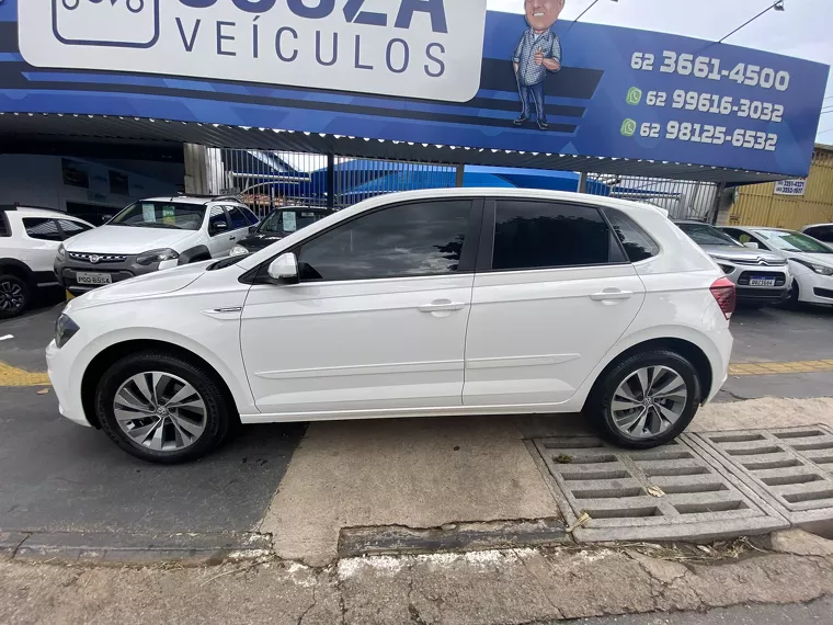 Volkswagen Polo Hatch Branco 10