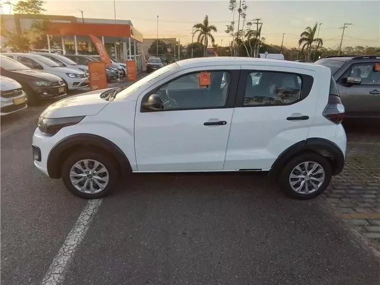 Fiat Mobi Branco 2