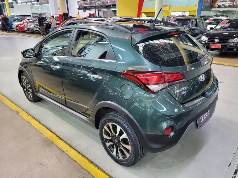 Hyundai HB20X Verde 5