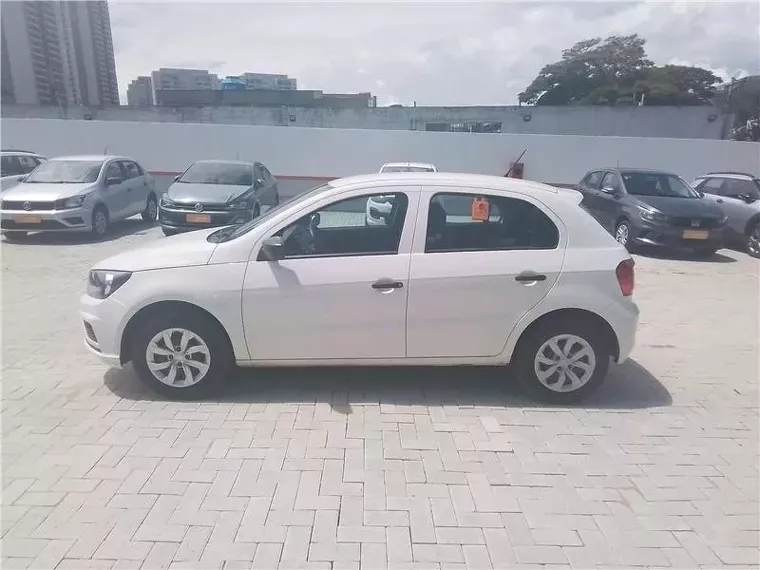 Volkswagen Gol Branco 2