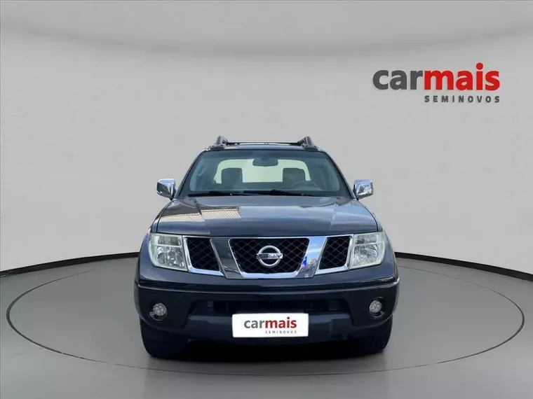 Nissan Frontier Preto 6