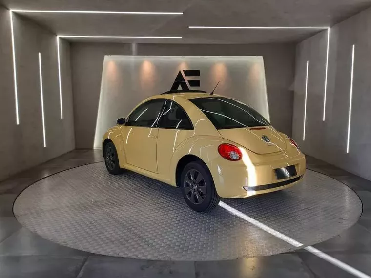 Volkswagen New Beetle Amarelo 7