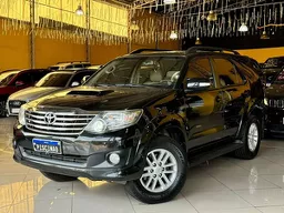 Hilux SW4