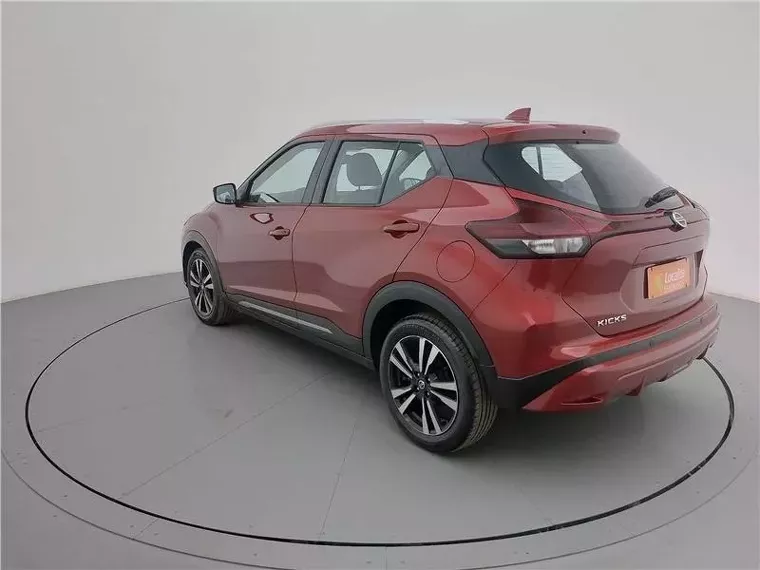 Nissan Kicks Vermelho 11