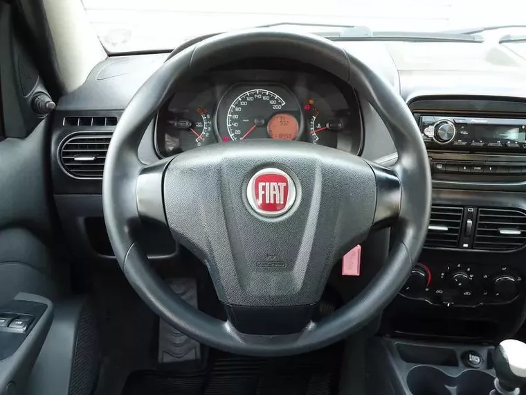 Fiat Siena Preto 12