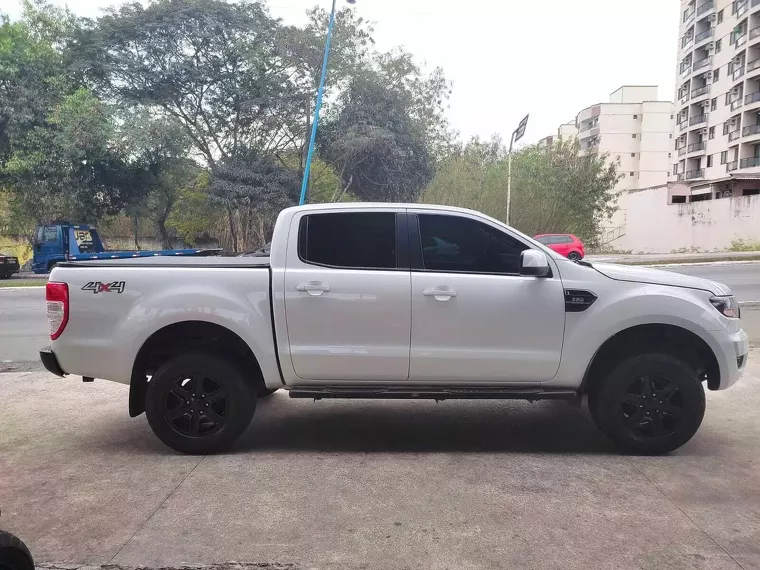 Ford Ranger Branco 2