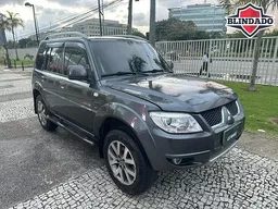 Mitsubishi Pajero TR4