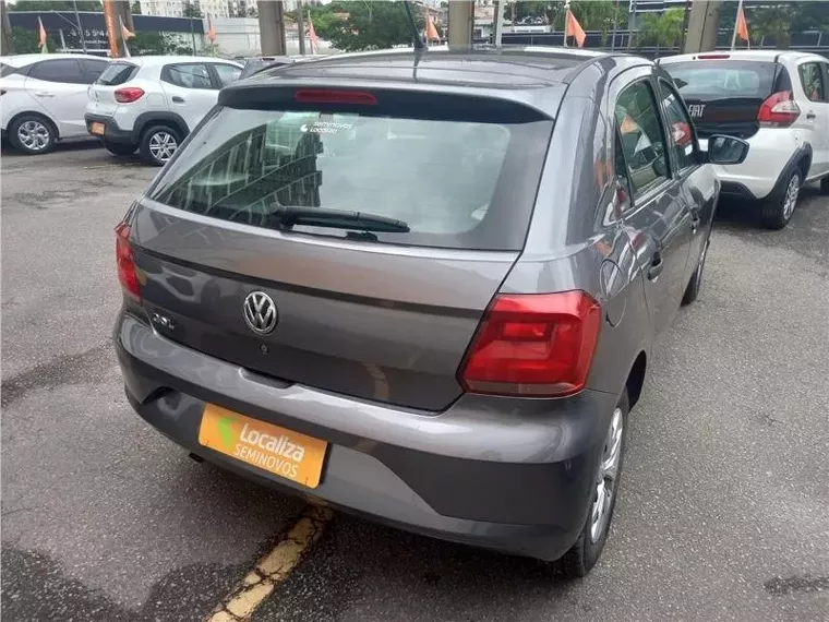 Volkswagen Gol Cinza 6