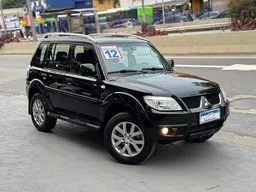 Mitsubishi Pajero TR4