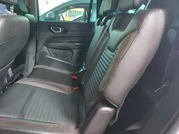 Jeep Commander