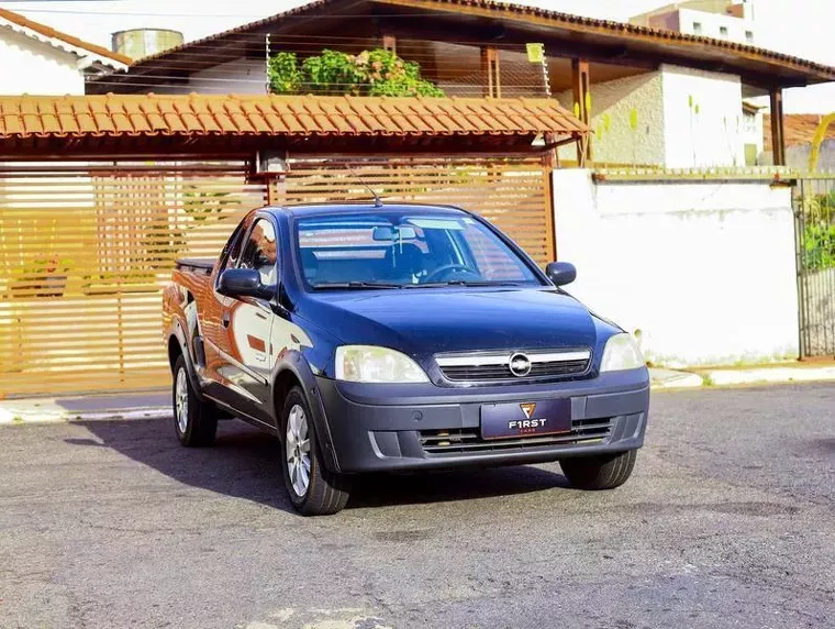 Chevrolet Montana Preto 9