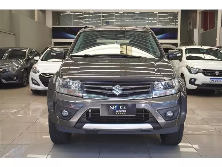 Suzuki Grand Vitara Cinza 13