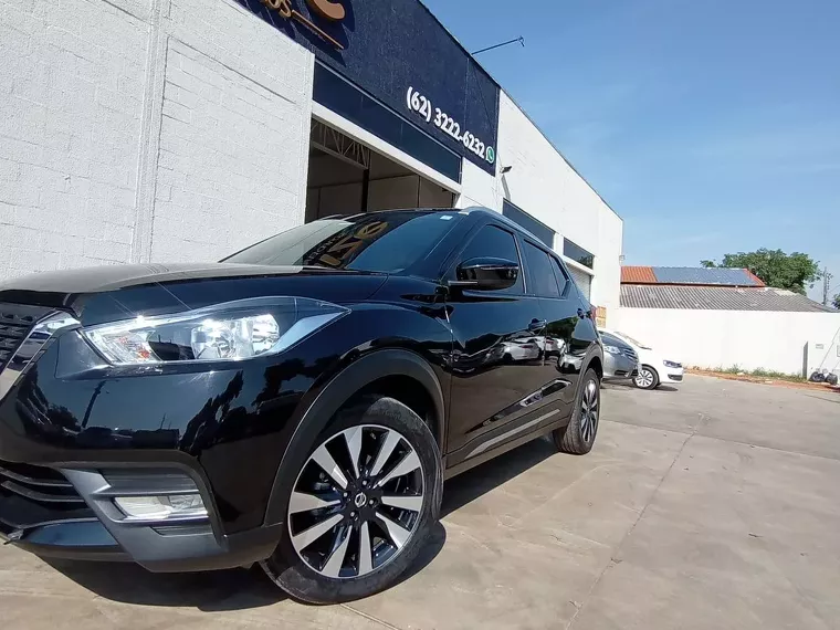 Nissan Kicks Preto 2