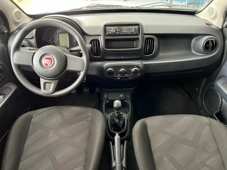 Fiat Mobi Cinza 6