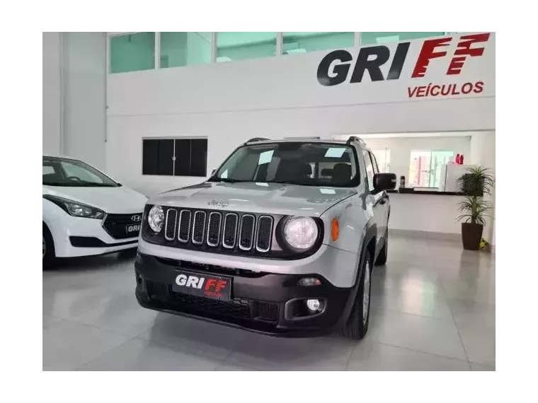 Jeep Renegade Prata 4