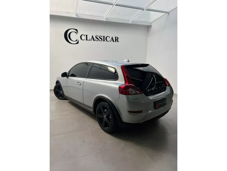 Volvo C30 Prata 10