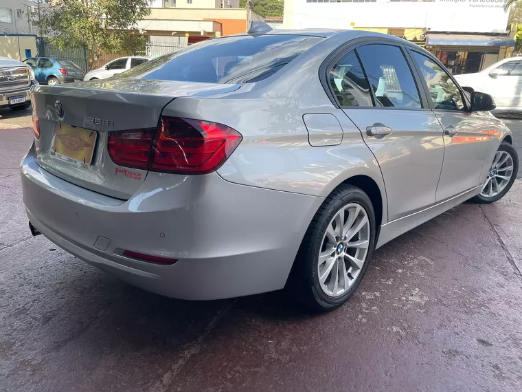 BMW 318i Prata 10