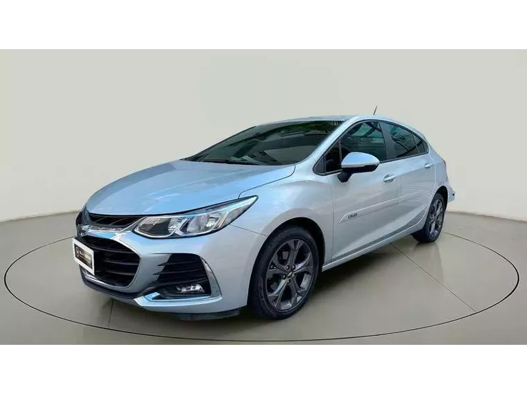 Chevrolet Cruze Prata 5