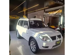 Mitsubishi Pajero TR4