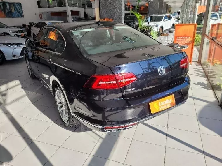 Volkswagen Passat Preto 5