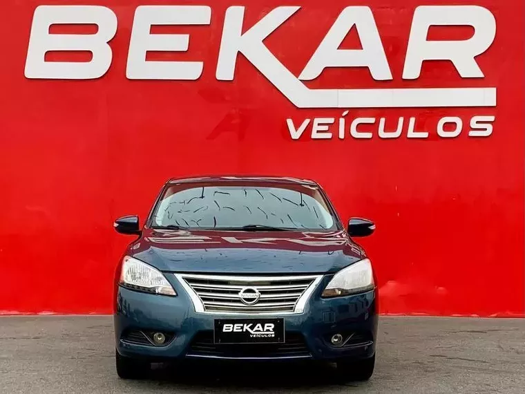 Nissan Sentra Azul 2