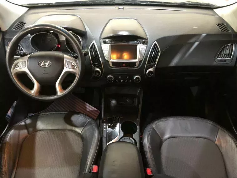 Hyundai IX35 Preto 4