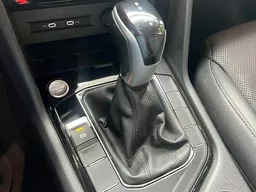 Volkswagen Taos
